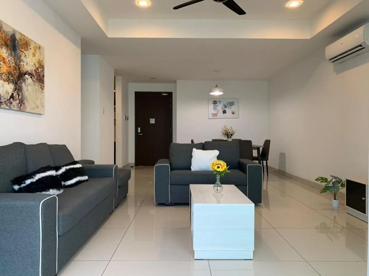 Ferienwohnung Ksl Desplanade By Antlerzone Johor Bahru